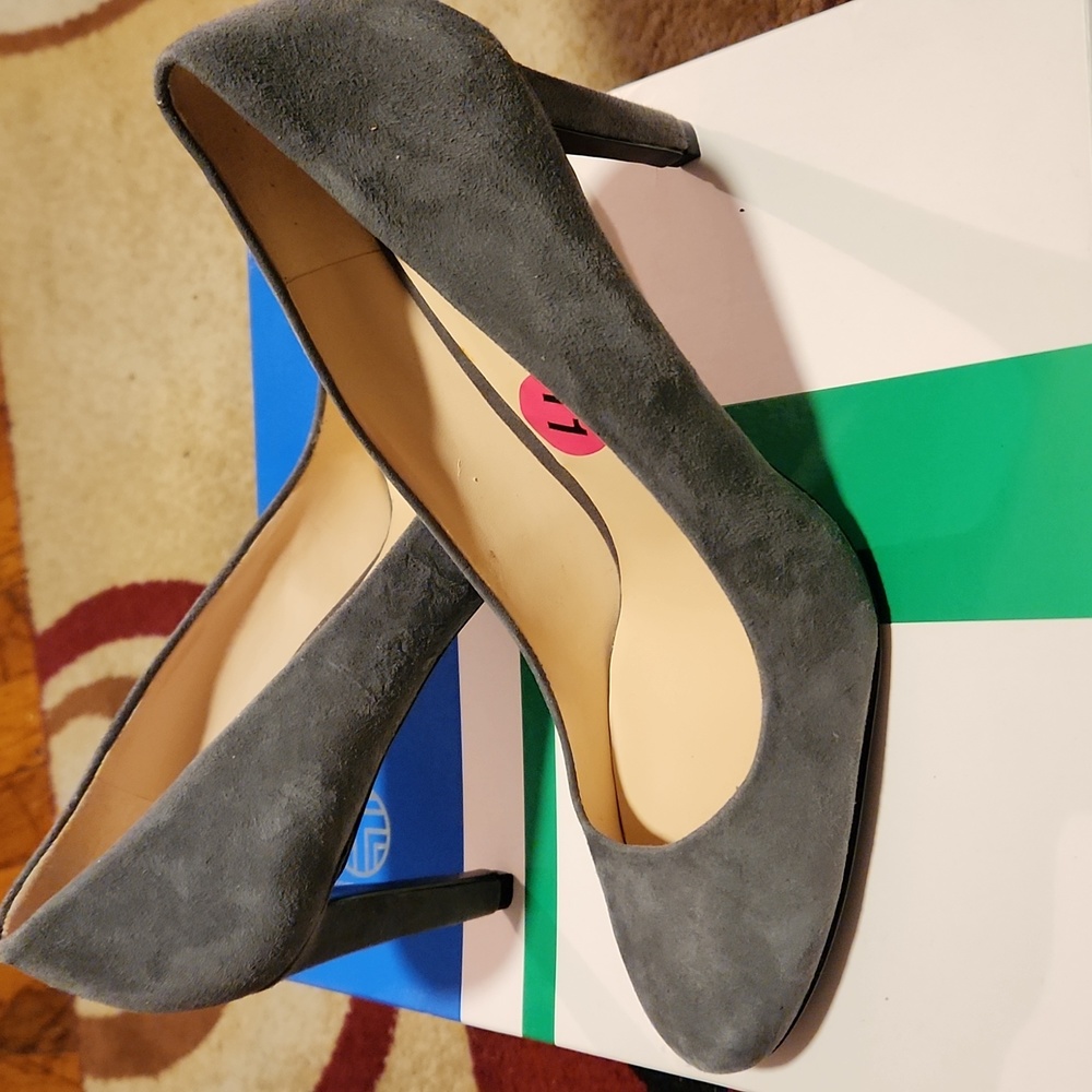 Nine West Suede Pumps